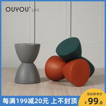 Nordic low stool Modern simple small stool Household creative plastic stool shoe stool Porch stool simple shoe stool