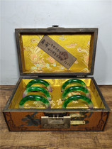 Old Tibetan Qing Dynasty Qianlong Imperial Palace Tibetan old lacquerware box bracelet set Burmese jade ice species purple green jade three pairs
