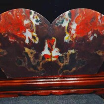 Recommend Yuanyang pattern stone natural jade Qishi Guilin chicken blood jade original stone fan-shaped screen ornaments collection