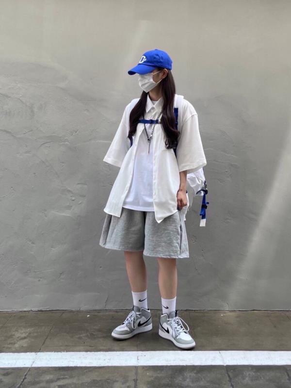 aj1影子灰高帮鞋值得入手？详细曝光质量如何？