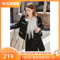 Triple color 2022 spring autumn new hair side round collar short straight drum fragrant wind jacket fake pocket rough and short coat woman