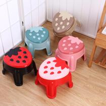 Thickened children plastic strawberry stool home adult bathroom non-slip baby bench cartoon chair kindergarten