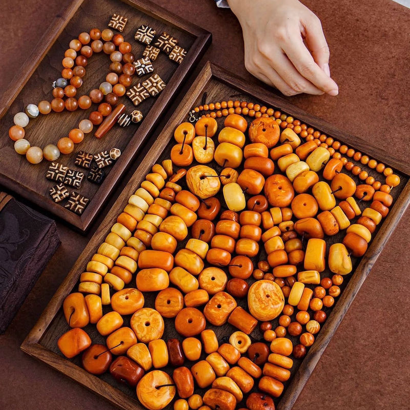 Natural Old Beeswax Genuine Antique Wax Single Bead Bracelet Pendant for Men and Women
