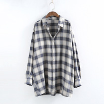 Maternity dress large loose shirt Korean version retro plaid long sleeve lapel mid-length outer wear spring and autumn top tide