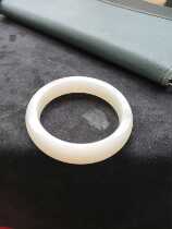 A Hetian Jade Qinghai material fine Yenugou White Jade small circle mouth safety bracelet worthy of fine