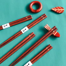 New Products Nordic Wind Day Style Creative Letters Long Chopsticks Pointed Sushi Solid Wood Made Chopsticks for Home Joe Lovers Gifts