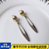 American Western Antique Jewelry Exotic VintageGivenchy Retro Exquisite Unique Versatile Ear Clips