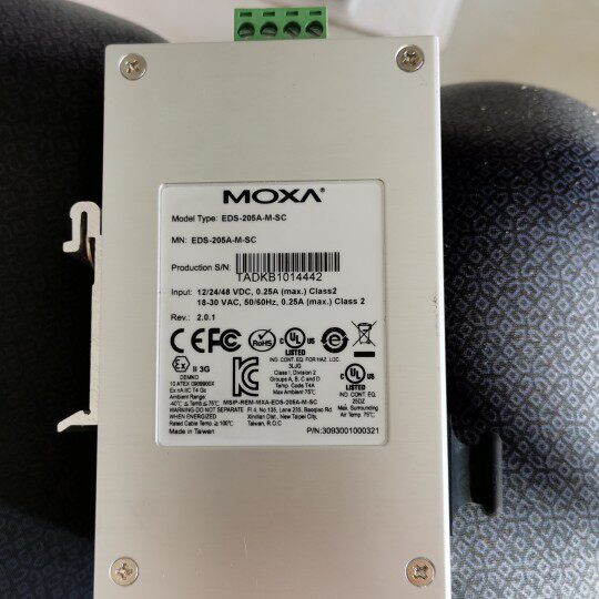 moxa EDS-205A-M-SC 5-port Industrial Ethernet Switch Multi-mode one optical four electrical