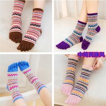 Ladys five-finger cotton quilted finger tip with five feet toenails Short-cylinder thin sock shallow stockings Sox children w w