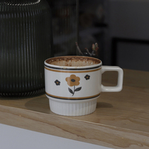 ES) FRENCH SMALL FLOWER Flower Ceramic Cup Mark Cup Retro Breakfast Cup Oat Yogurt With Iron Cup Ins Nets Red Cup