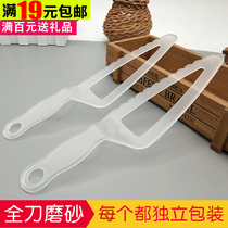 High-end Birthday Cake Triangle Knife Disposable Household Transparent Thickened Large Independent Packaging Frosted Color Cutlery