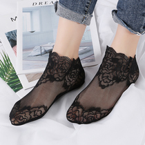 5 Pairs of Summer Shallow Mouth Low Lace Socks Ladies Japanese and Korean Lace Socks Breathable Thin Boat Socks Womens Cotton Bottom