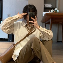 Ms Tianmo Suyuan Xiaoyou mona 2022 retro V-neck college style knitted vest womens age-reducing hit color top