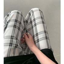 Pregnant women belly pants 2021 autumn new black and white plaid straight pants wear fashion mop pants thin