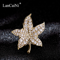 Japanese pin fixed clothes creative maple leaf wild collar buckle Simple scarf buckle High-grade brooch womens corsage accessories
