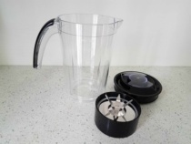 Non-machine only accessories to have a Euro-resistant host to work 1000ml large capacity cup plus stirring knife holder