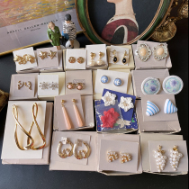 Western antique vintageAvon brand new original box old stock 100 lap elegant chic ear clip earrings A1