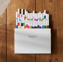 Japan UNI Mitsubishi EMOTT evir fine waterproof hand tent color Japanese color pen water color pen spot