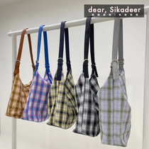 Korea Evas Street Fields Garden Style Tattooed Single Shoulder Bag Woman Zipper Handbag can be scanned for verification