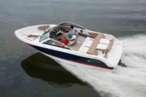 The new FOURWINNS H180 luxury speedboat sports boat imported from the United States
