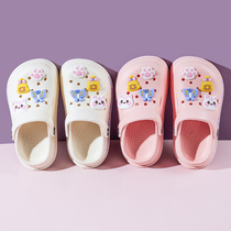 Childrens cave shoes summer girl cute indoor anti-slip bath in large children wearing parent-child beach sandal shoes girl
