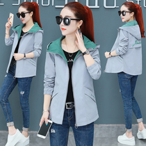 Fat mm size womens spring and autumn 2021 new short thin coat fat sister slim hooded jacket baseball suit