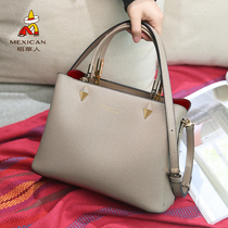 Scarecrow bag 2020 new trendy portable messenger bag female large capacity leather mother wild fashion shoulder bag