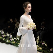 Mantingfang (Tuileries Garden)satin light wedding dress 2021 new bridal temperament simple French high-class sense