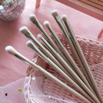 Cangzhou delivery girl heart eye shadow brush soft hair Portable Eye dye brush details brush nasal brush a three-piece