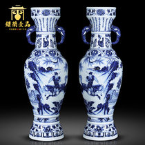 Jingdezhen porcelain imitation Yuan Qinghua Xiao He Moon chase Han Xin Elephant ear to bottle Chinese home hotel decoration ornaments