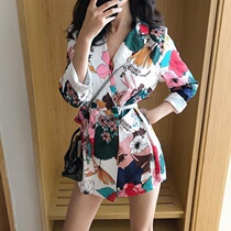 Hong Kong flavor printing long suit jacket loose long sleeve Korean temperament small suit womens 2021 Spring New
