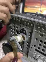 The transportation bracket of mahjong machine accessories is damaged. The spring of the transportation bracket is damaged and the bracket assembly cannot be repaired