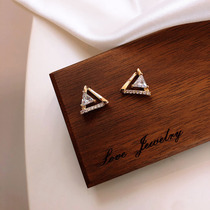 Triangle ear studs to sleep without picking earrings 2021 New Tide sterling silver simple small temperament female earrings