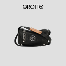 GROTTO's genderless black stone bag mini folds and leather shoulders slanting shoulder small soft bag