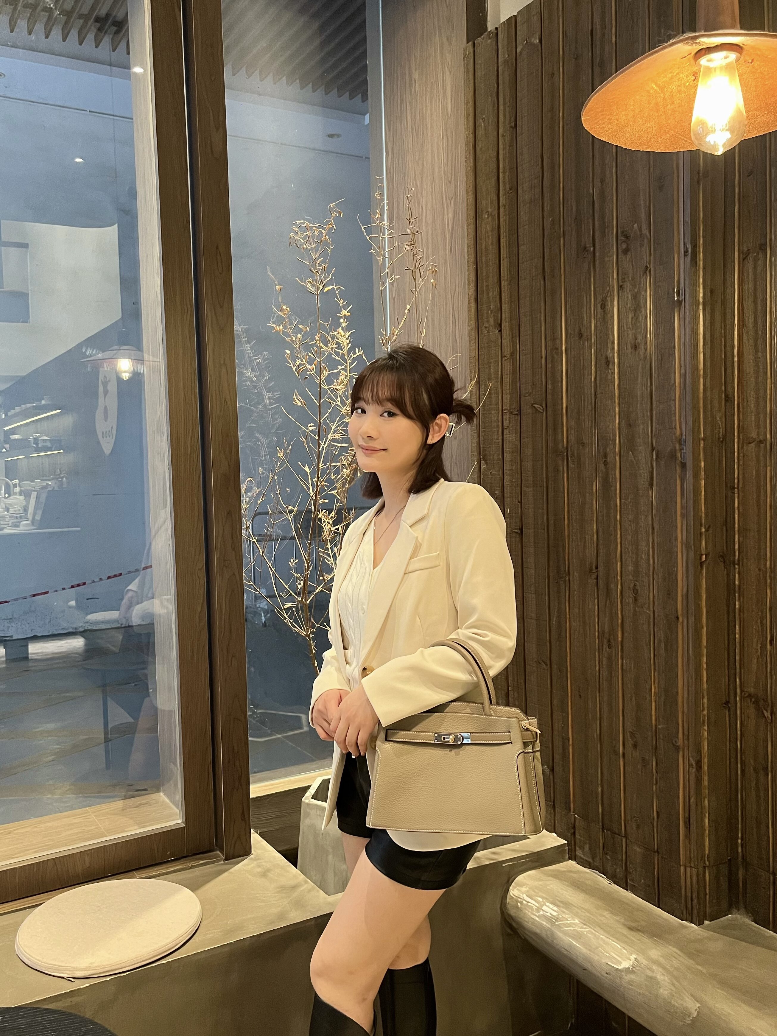 百丽鎏金岁月凯莉包 质感牛皮高级耐磨 大容量通勤 妈妈包婚包两用