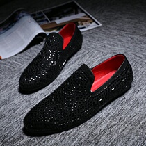 New Korean version of foot casual personality furniture shoes with a low-foot drill trend for men fashionable bean shoes