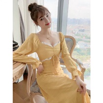  French long-sleeved square-neck dress autumn 2021 new Japanese gentle style fashionable age-reducing slim waist skirt