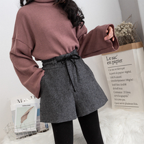 Large size womens 2020 autumn and winter New 200 Jin fat sister wide leg shorts casual lace-up fattening womens pants