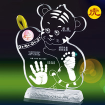 Auspicious boy tiger baby full moon gift Crystal hand and foot print Hand and foot print fetal hair souvenir little Cutie 2010