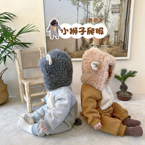 Baby autumn and winter clothes baby jumpsuit 0-3-6 months plus velvet clothes cute super cute Net red winter out to hug clothes