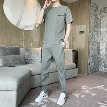 Short-sleeved mens t-shirt casual summer ice silk sports suit Mens wear with a set of summer thin half-sleeve T-shirt T