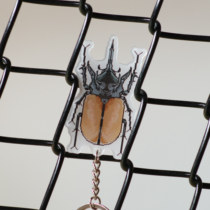 Spade beetle flower beetle Cool pet insect Makino insect society Acrylic pixel wind beetle pendant