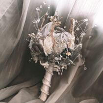 Hand bouquet Bride wedding forest high-grade custom starry crystal feather simulation handmade bride wedding bouquet
