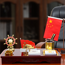 Big boss office desktop ornaments high-end literary platform creative pen holder calendar 2021 customized work plan Chronicle work calendar business wooden base desk calendar stand