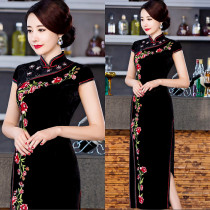 High-grade lace beaded short-sleeved gold velvet long cheongsam Black thin middle-aged mother long cheongsam embroidery