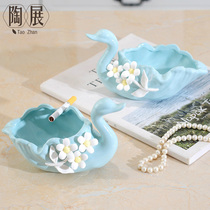 Swan ceramic ashtray ornaments home decorations living room coffee table desktop furnishings European desk gifts