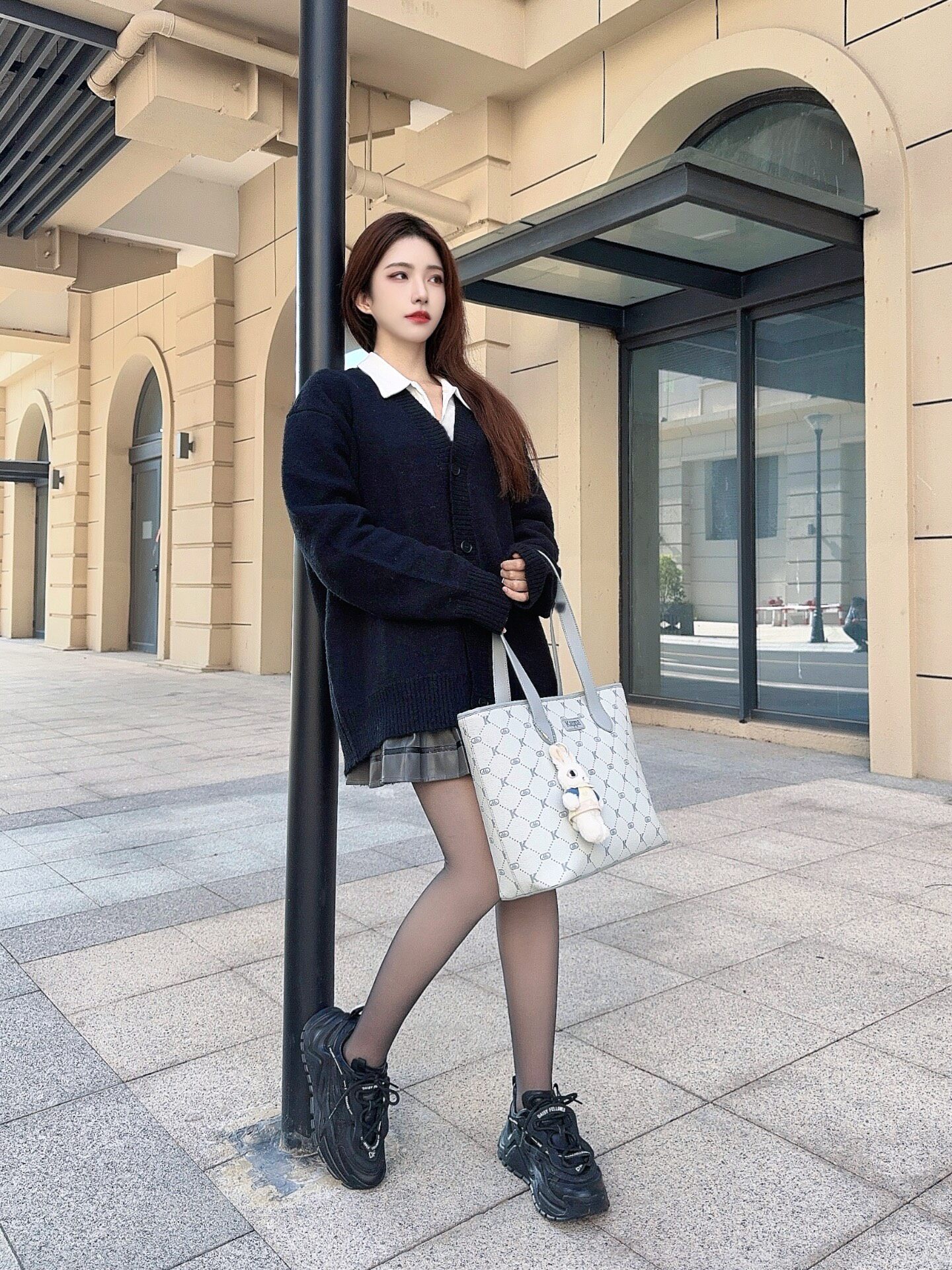 小野和子冬季黑丝光腿神器 加绒双层设计保暖不臃肿 替换装方便实用