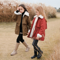 Girls coat autumn and winter clothes plus velvet thickened 2021 new childrens lamb hair in the big children Foreign style Parker clothing cotton suit