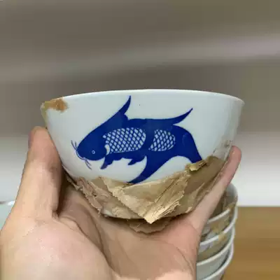 Jingdezhen 80 s state-owned Blue and white stationery porcelain factory hand-painted blue and white fish rice bowl Old Fidelity