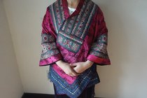 Home Sonic Cabinet Hunt for Sonic Leather Clothing Silk Thread Handmade Seed Embroidered Chest Circumference 128cm c-473